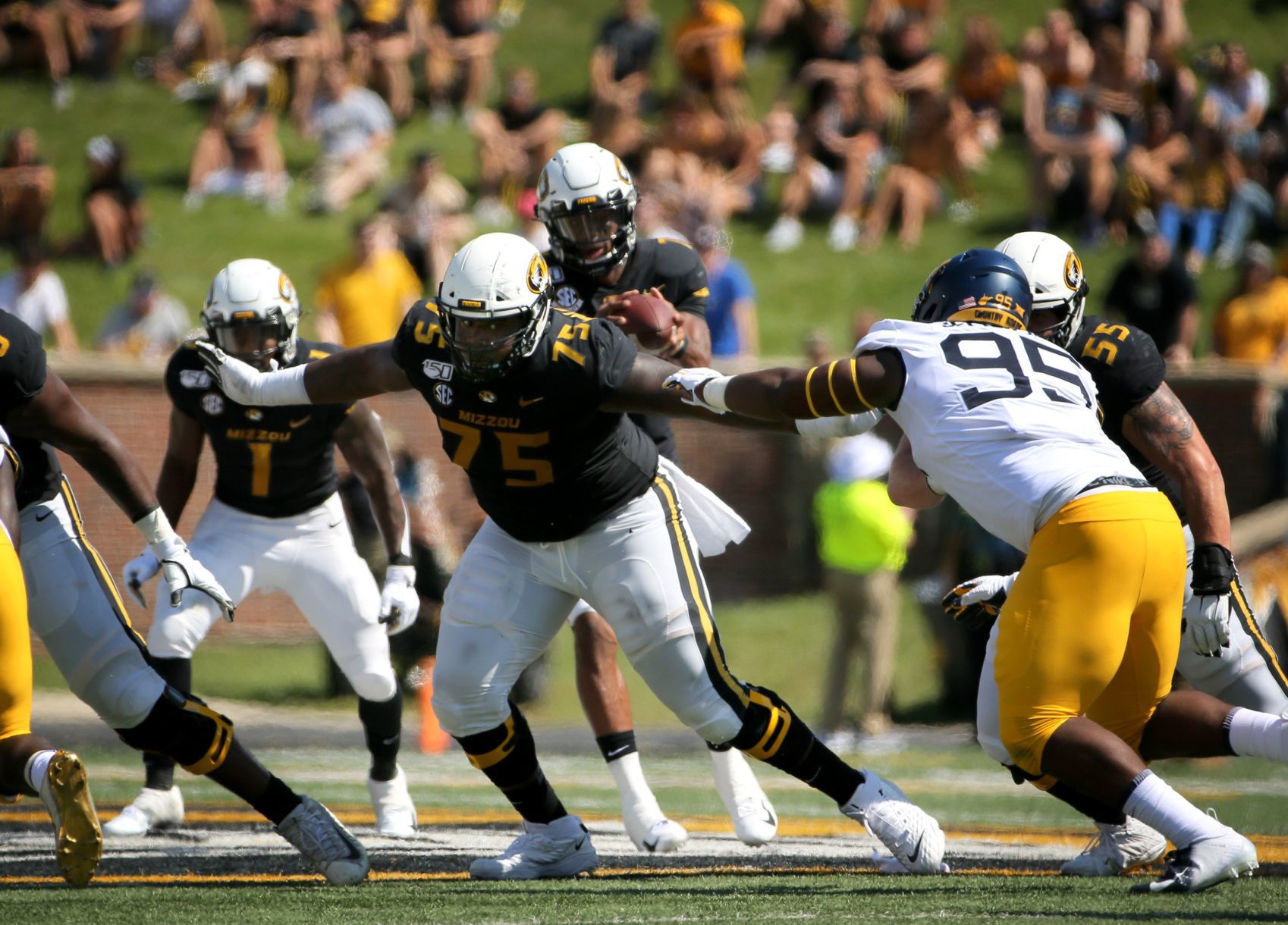 West Virginia Mountaineers vs Missouri Tigers